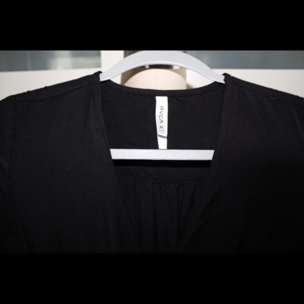 Rvca Roe Romper - Picture 2 of 3